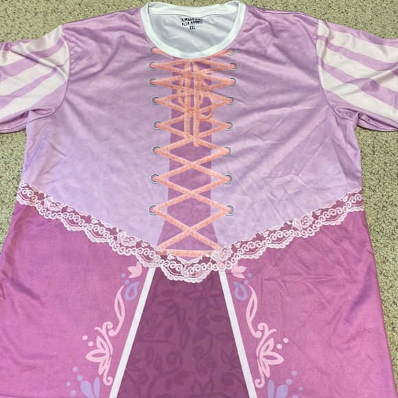 Rapanzel inspired running top - Picture 1 of 4